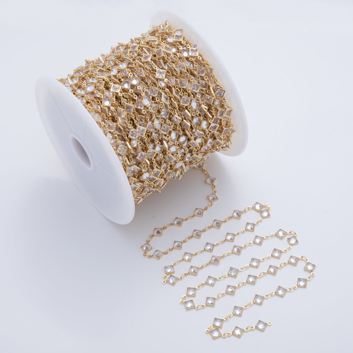 16K Gold Filled 7.5mm Clear Multifaceted Rhombus Link Unfinished Chain by Yard | Roll - 1602 - DLUXCA