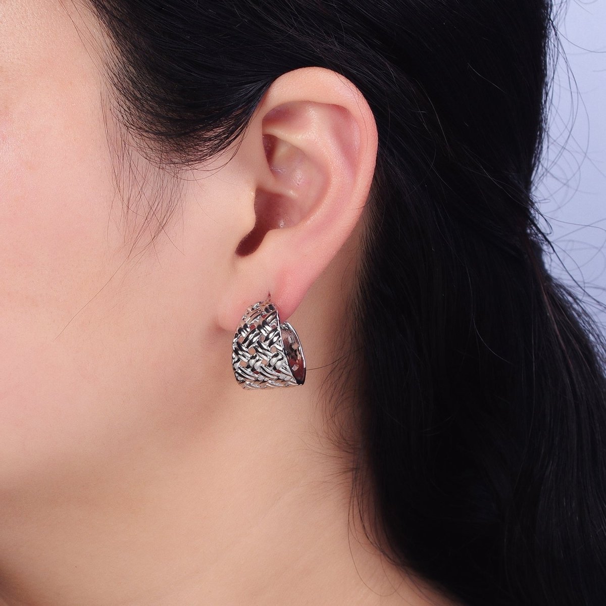 16K Gold Filled Geometric Rattan Textured C-Shaped 20mm Hoop Earrings in Gold & Silver | AB456 AD897