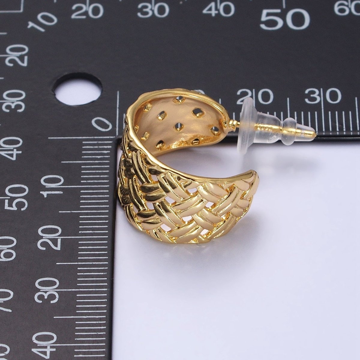 16K Gold Filled Geometric Rattan Textured C-Shaped 20mm Hoop Earrings in Gold & Silver | AB456 AD897