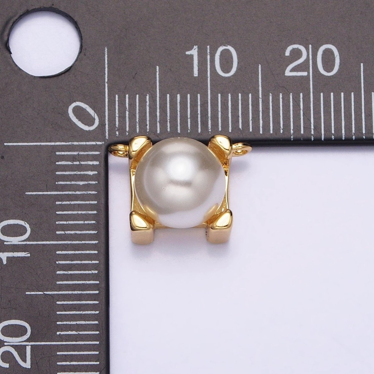 16K Gold Filled Round White Pearl Boxy Square Connector | AA1057 - DLUXCA