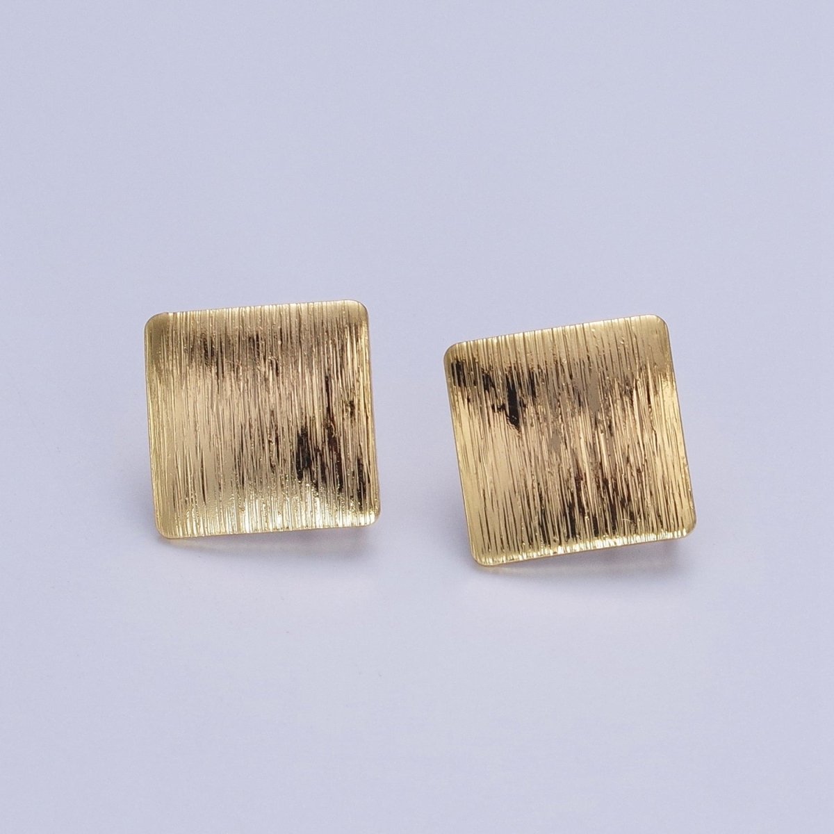 17.5mm Line-Textured Rhombus Stud Open Loop Gold Earrings Supply | Z081 - DLUXCA