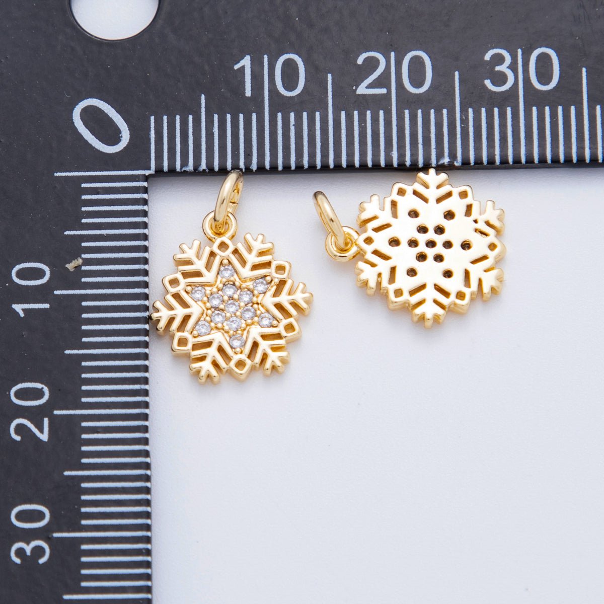 18K Gold Filled 17.5mm Micro Paved CZ Starry Winter Snowflakes Charm | AF805 - DLUXCA