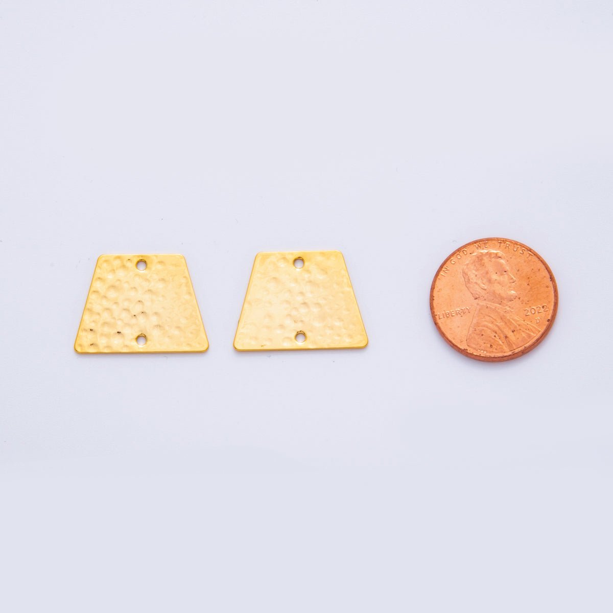 18K Gold Filled 20mm Edged Square Hammered Connector Finding | Z1198 - DLUXCA