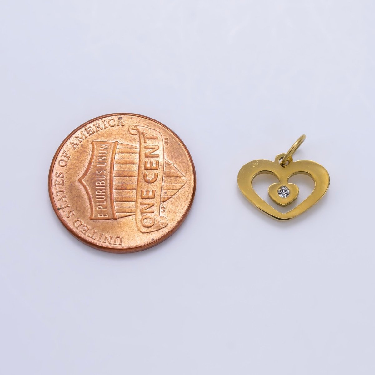 18K Gold Filled Adorable Lovely Love Floating Heart Cubic Zirconia Bracelet Charm Necklace Pendant Findings for Jewelry Making E-646