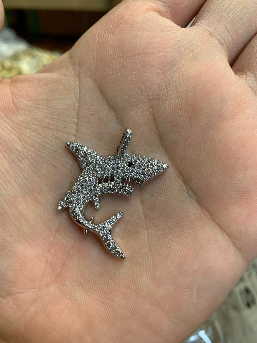 18K Gold Filled Baby Shark Charm Pendant w/ Cubic Zirconia for Layer Necklace Bracelet Earing Jewelry Making Supplies C-076