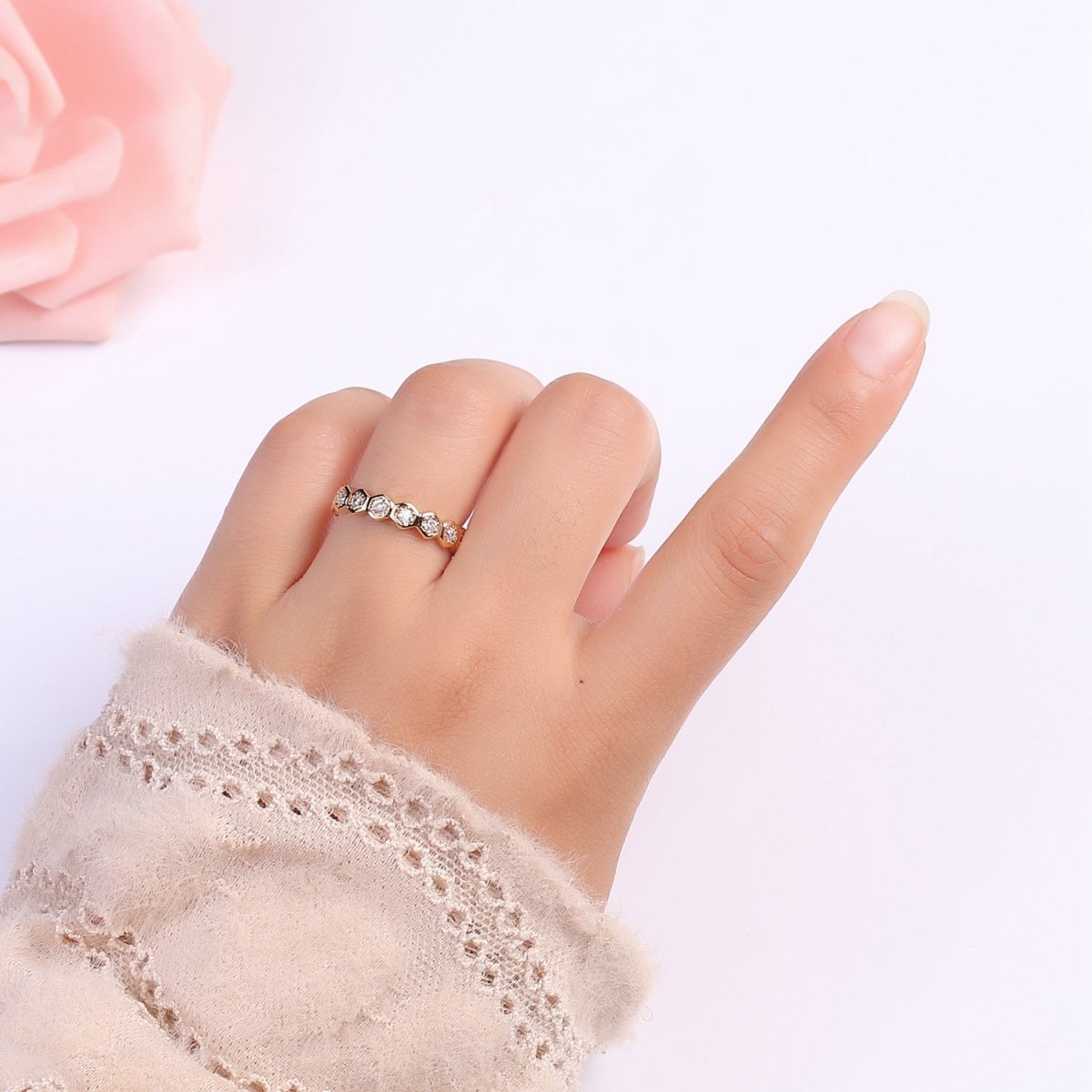 18K Gold Filled CZ Hexagon Band Adjustable Ring O-325 - DLUXCA