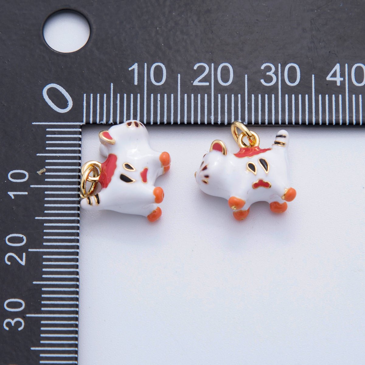 18K Gold Filled Enamel Red Fortune Cat Charm | AF826 - DLUXCA