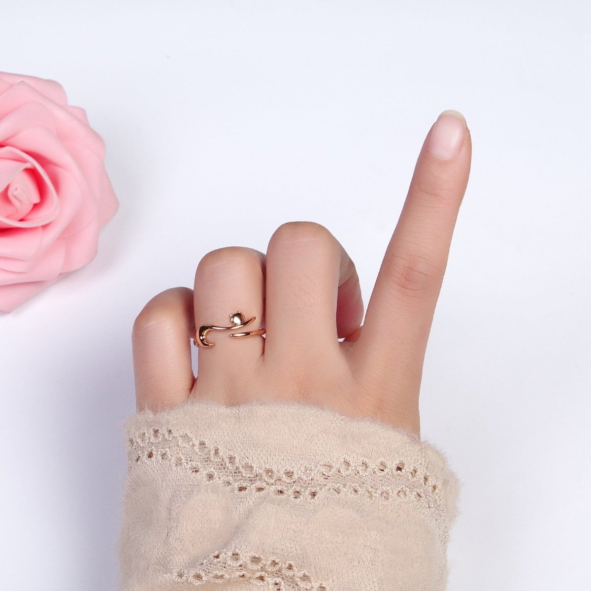 18K Gold Filled Forest Frog on Branch Minimalist Ring | Y-586 - DLUXCA