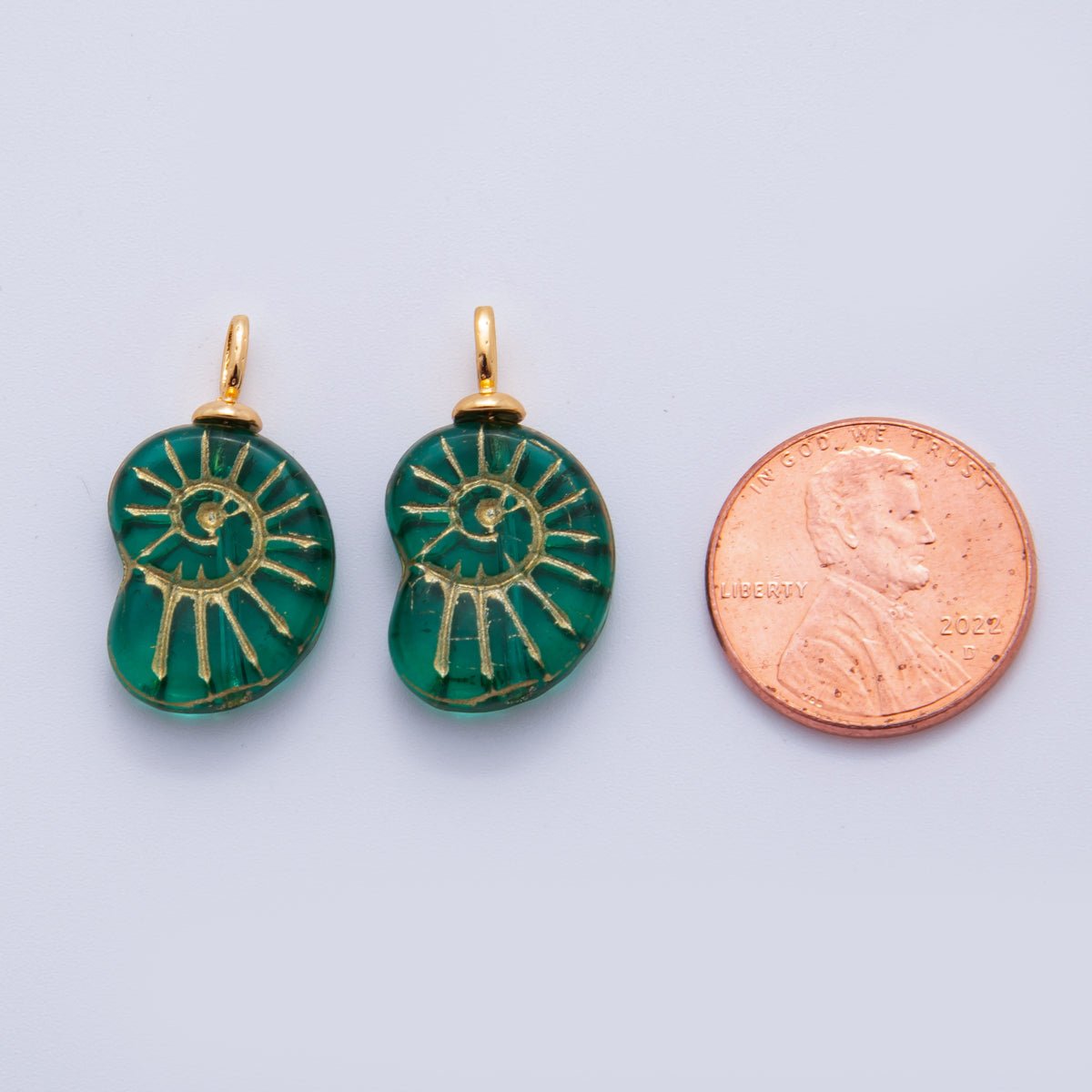 18K Gold Filled Green Gold - Lined Nautilus Sea Shell Drop Pendant | AF288 - DLUXCA