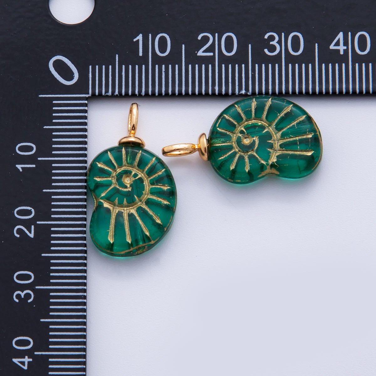 18K Gold Filled Green Gold - Lined Nautilus Sea Shell Drop Pendant | AF288 - DLUXCA