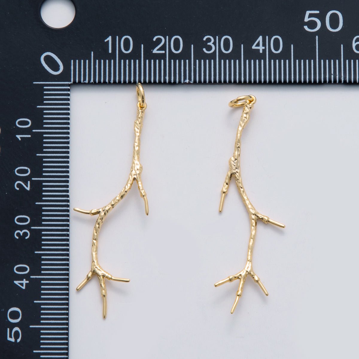18K Gold Filled Hammered Tree Branch Geometric Charm | C302 - DLUXCA