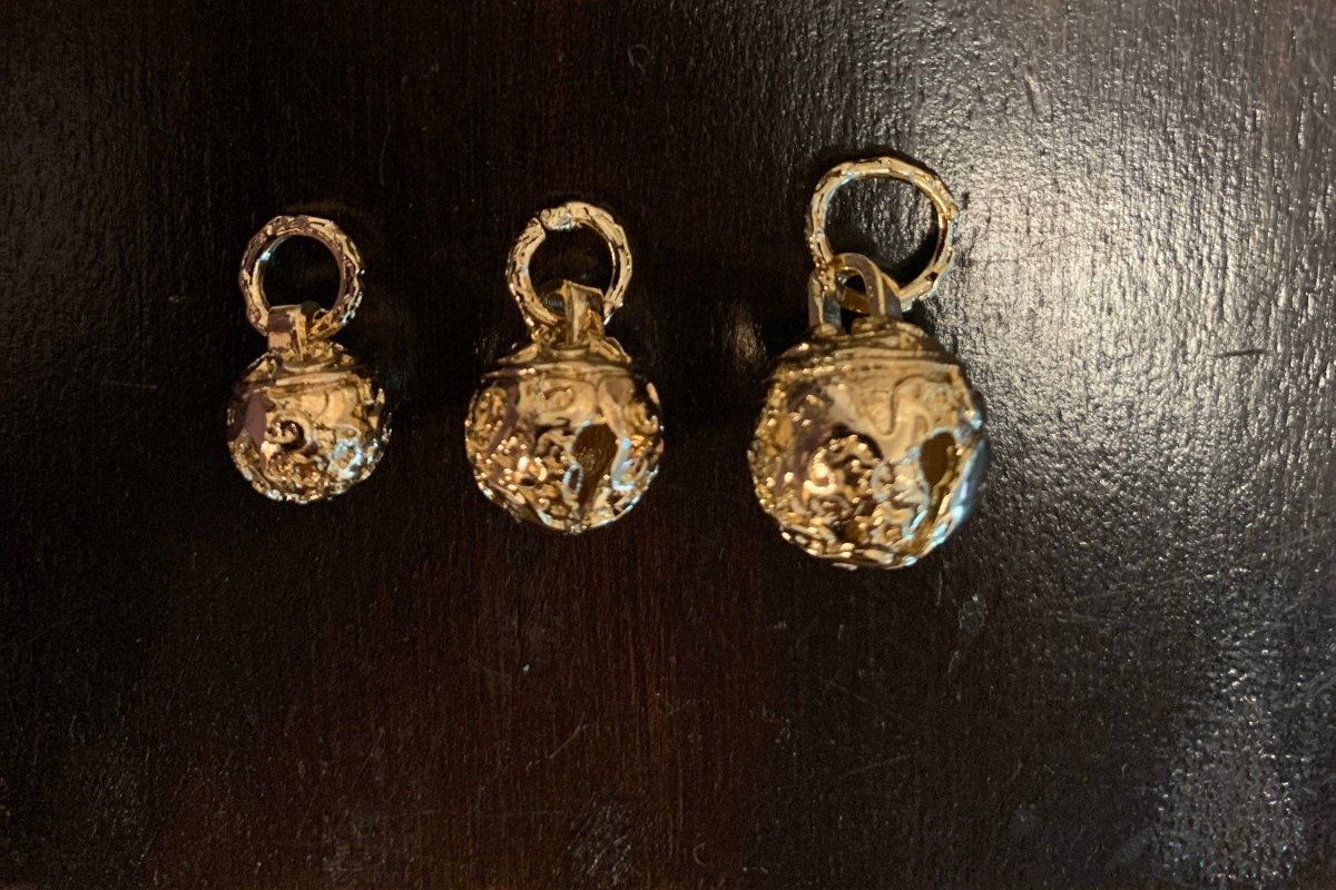 18k Gold Filled Jingle Bell Charms Round Cat Bell Charms Antique Gold Bell Pendant for Necklace Bracelet making " Can Jingle" for Supply E-451 E-576 E-577