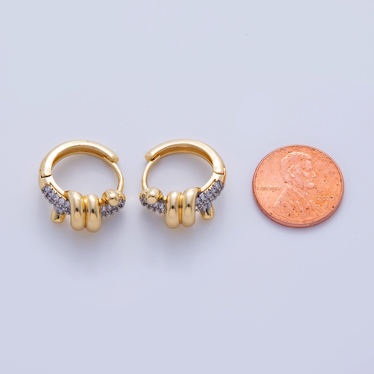 18K Gold Filled Micro Paved Coil Band Mixed Metal Huggie Earrings | AI347 - DLUXCA