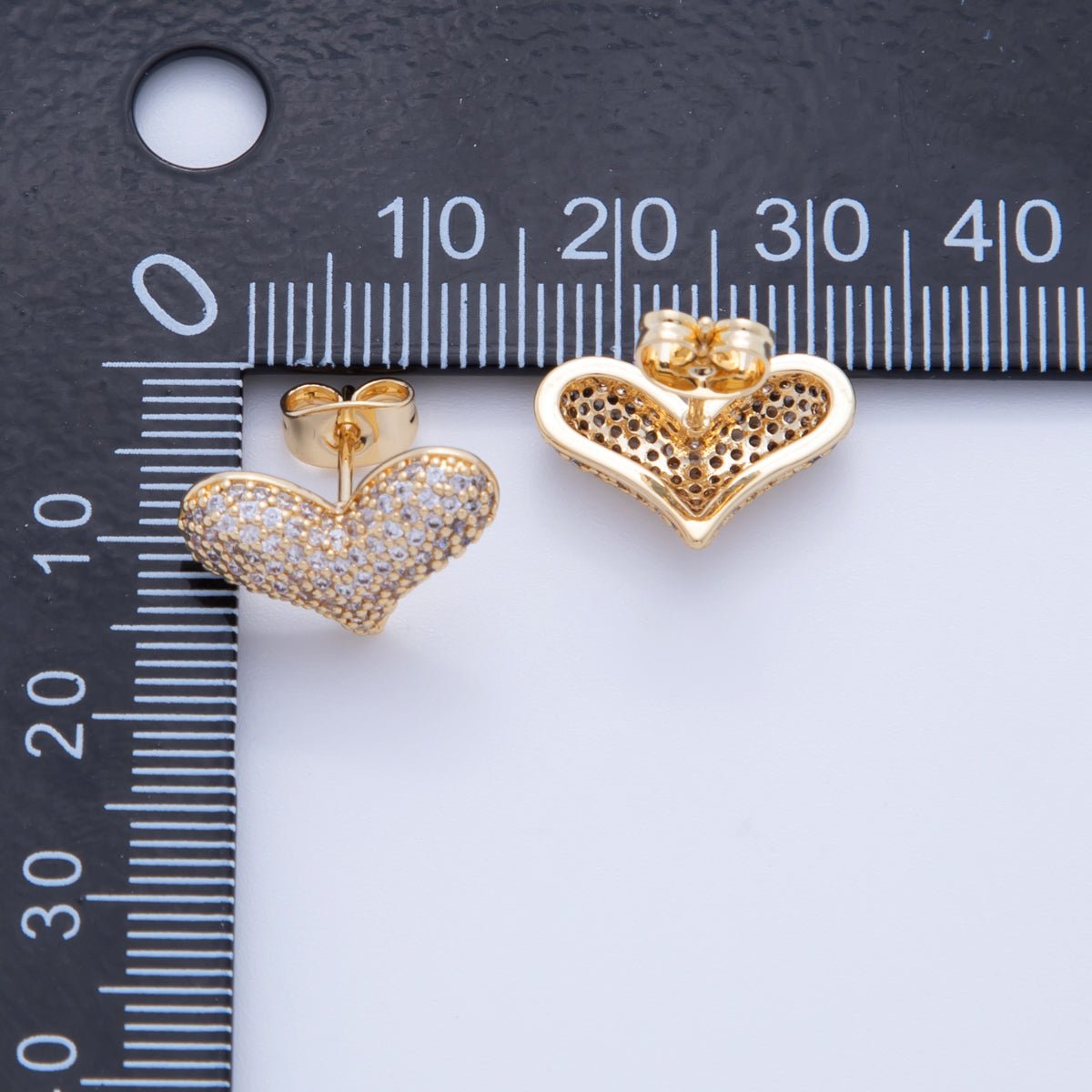 18K Gold Filled Micro Paved CZ Heart Stud Earrings | AI348 - DLUXCA