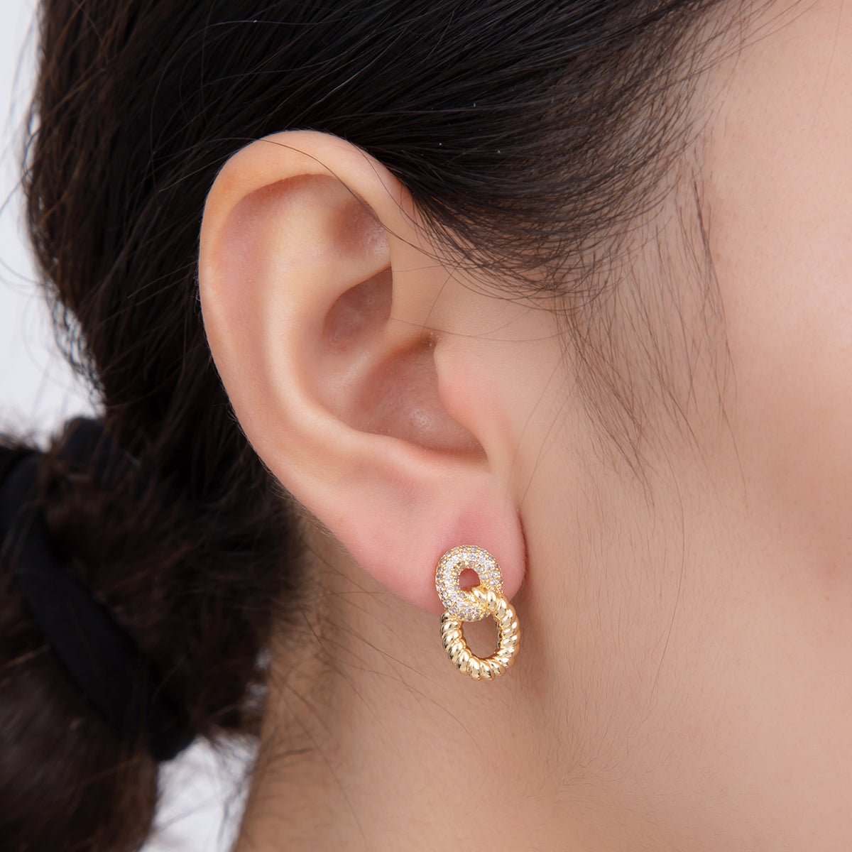 18K Gold Filled Micro Paved CZ Rope Link Stud Earrings | AI379 - DLUXCA