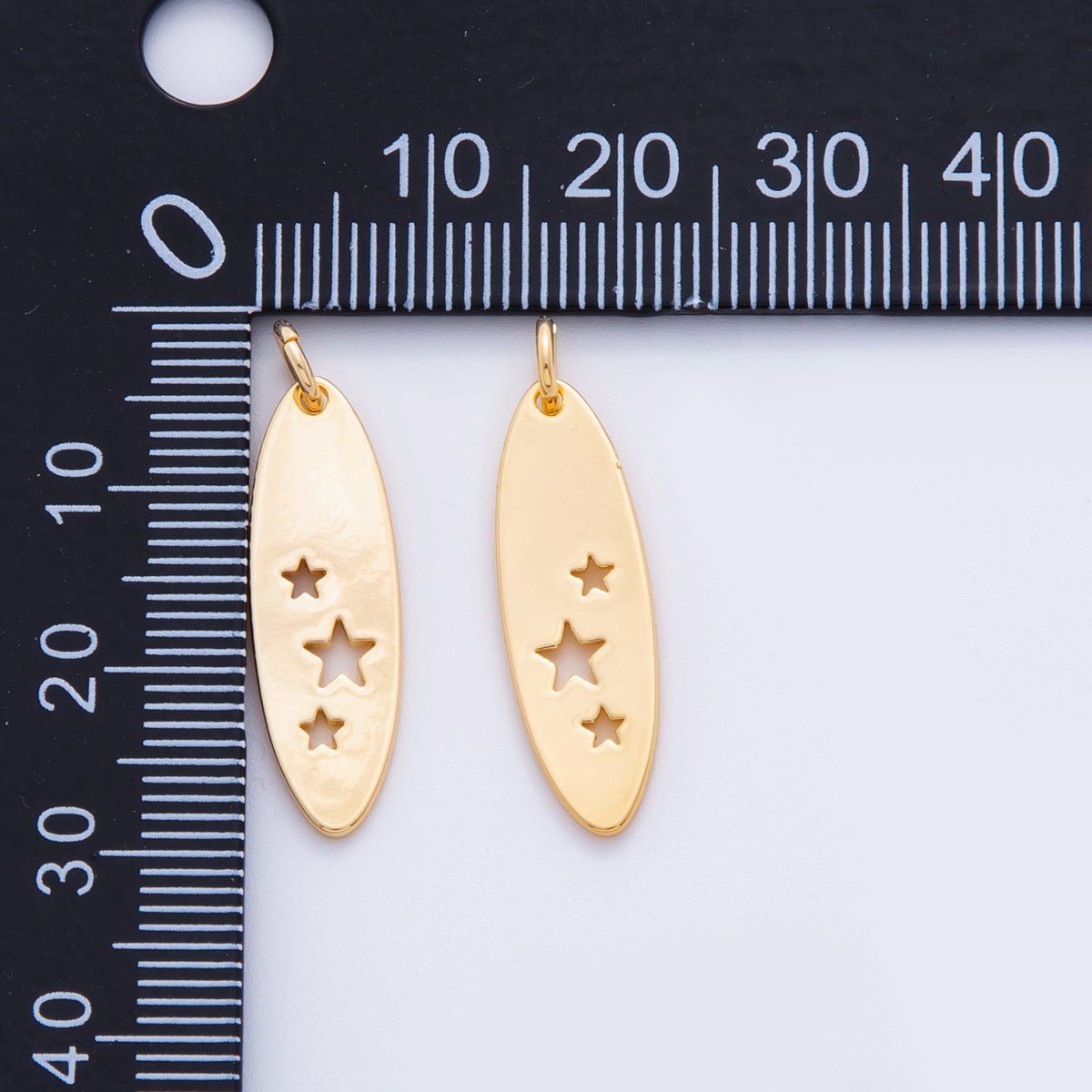 18K Gold Filled Open Triple Celestial Star Oblong Charm | M577 - DLUXCA