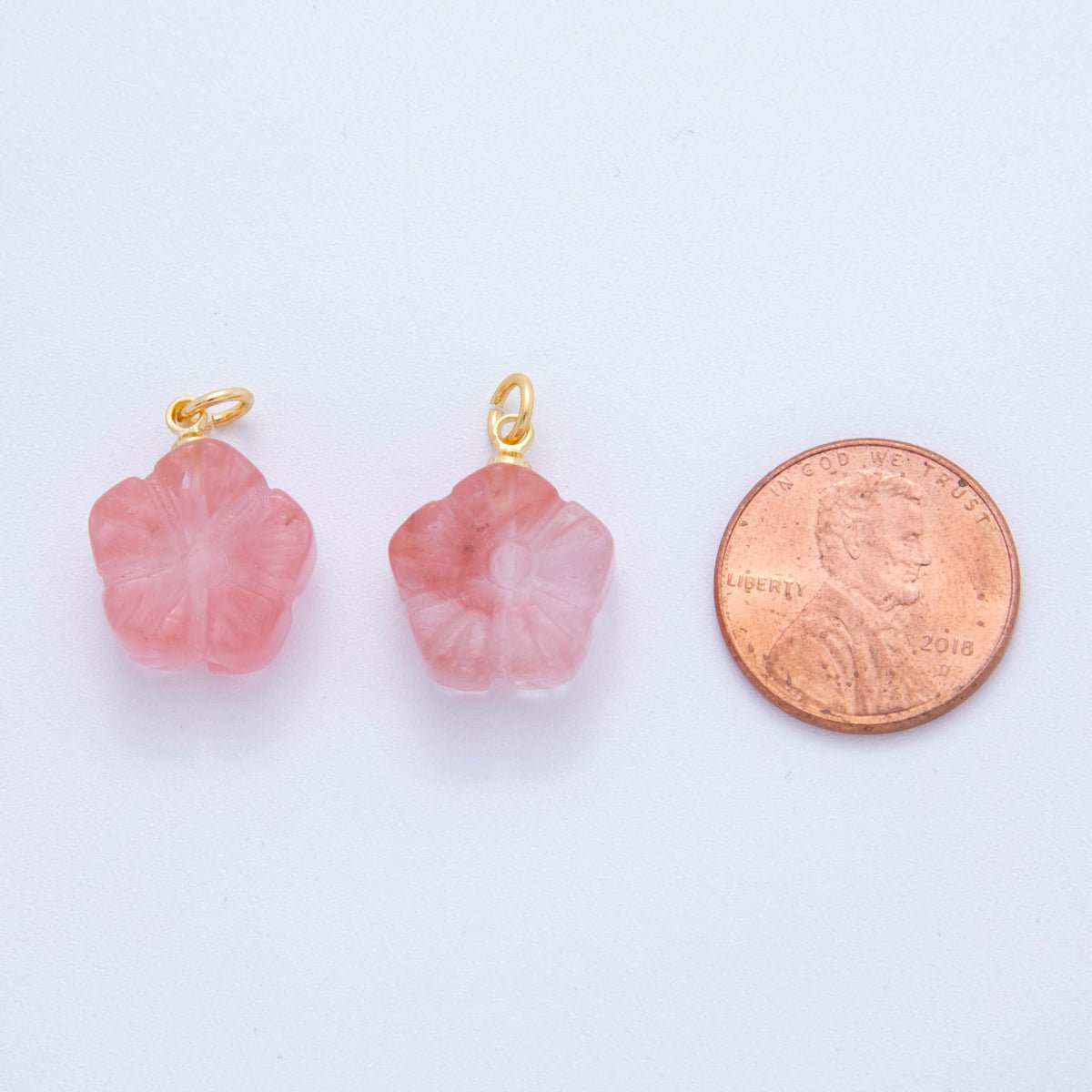 18K Gold Filled Pink Quartz Daisy Flower Charm | AF782 - DLUXCA