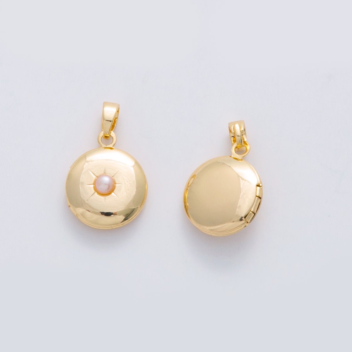 18K Gold Filled Shell Pearl Celestial Sun Round Locket Pendant | AH687 - DLUXCA