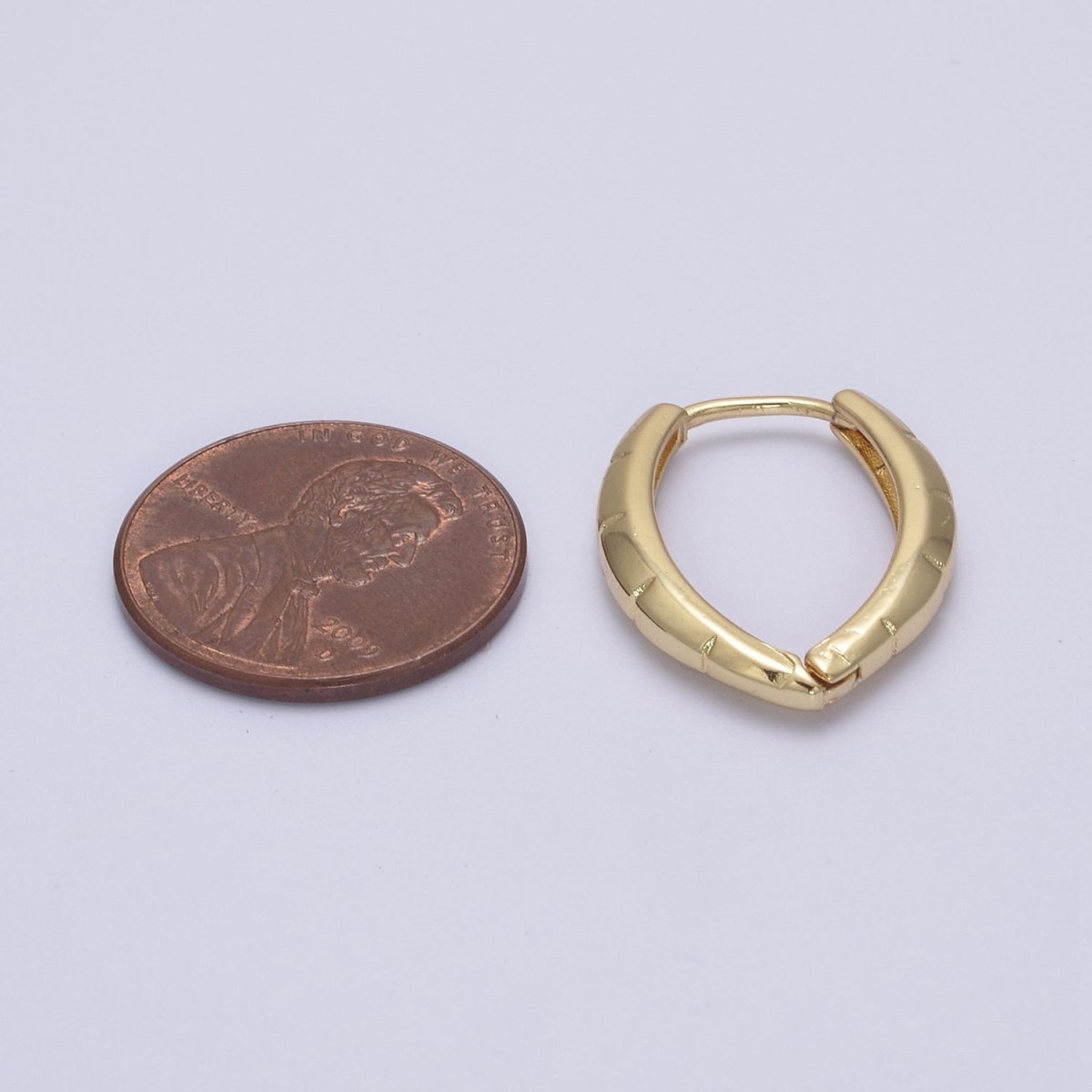 18K Gold Filled V Shaped Huggie Earrings For Wholesale Jewelry Supplies & Earring Findings T-274