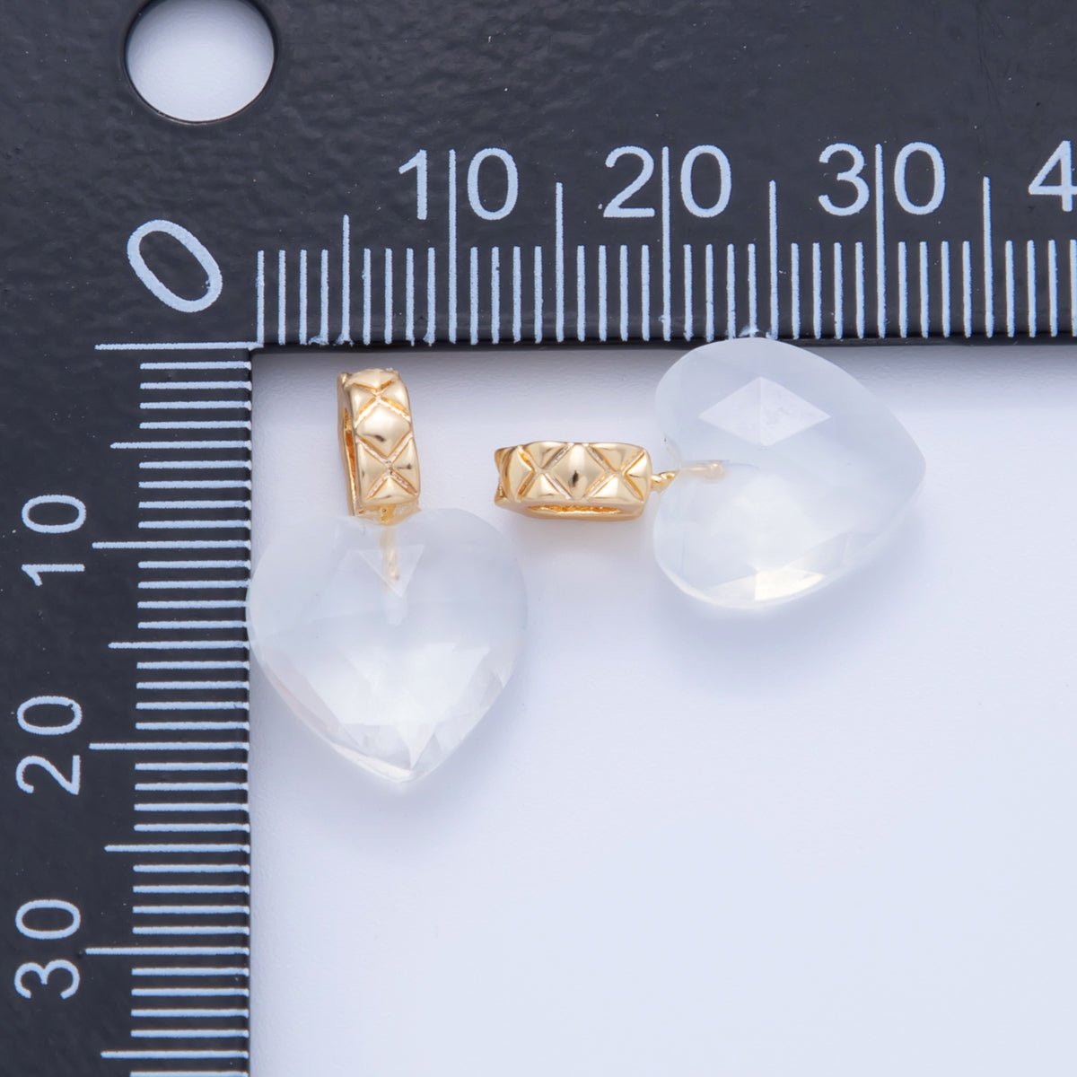 18K Gold Filled White Quartz Gemstone Heart Quilted Bail Pendant | AF356 - DLUXCA