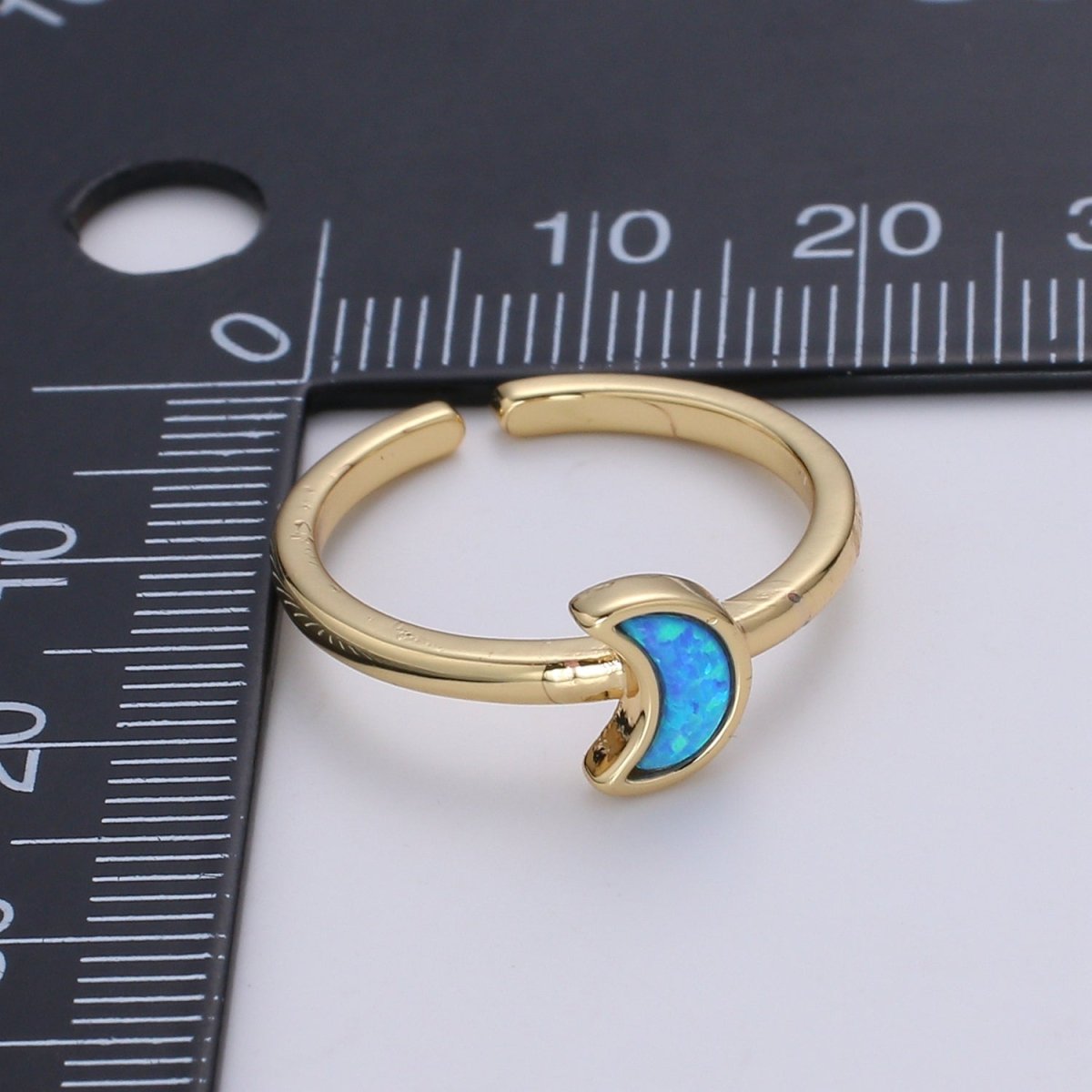 1pc 24K Gold Opal Simulated Ring,Cresent Moon Opal Lab Pendant Charm Ring, Solitaire White Opal Lab Celestial Design Band Jewelry R532