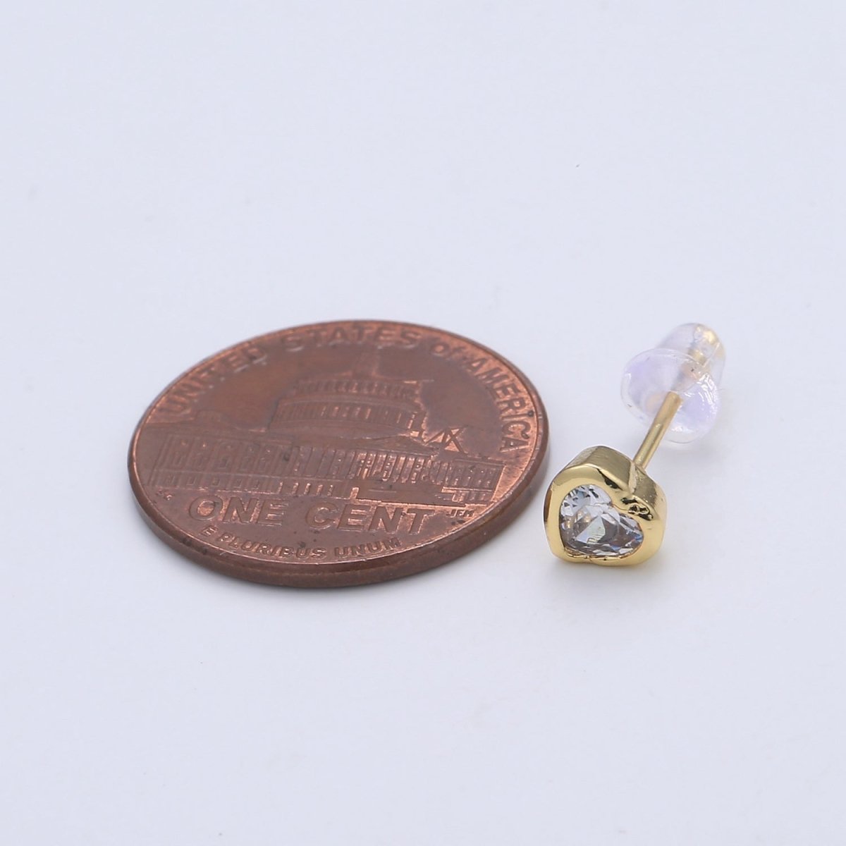 1x Tiny Heart CZ Plain Bezel Set Earrings, 14K gold earring, tiny studs, minimal earring, gold cz stud earring Q-432