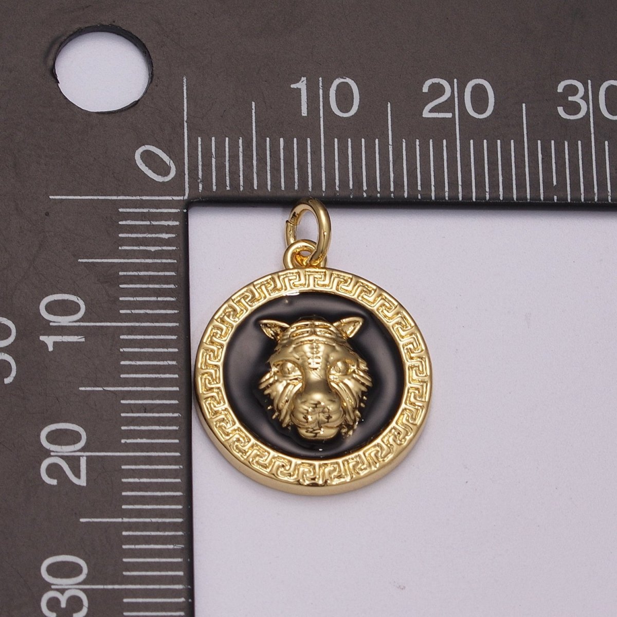 24k Gold Filed CZ Micro Pave Embossment Wolf Head On Round Coin Pendant Medallion Charm Cubic Zirconia M-904 M-905