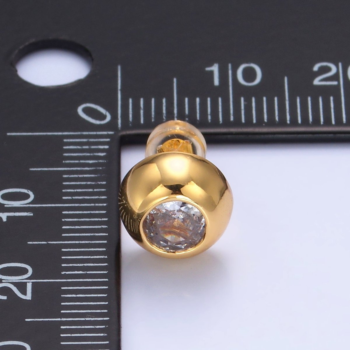 24K Gold Filled 10mm Clear CZ Bezel Round Stud Earrings in Gold & Silver | V230 V489