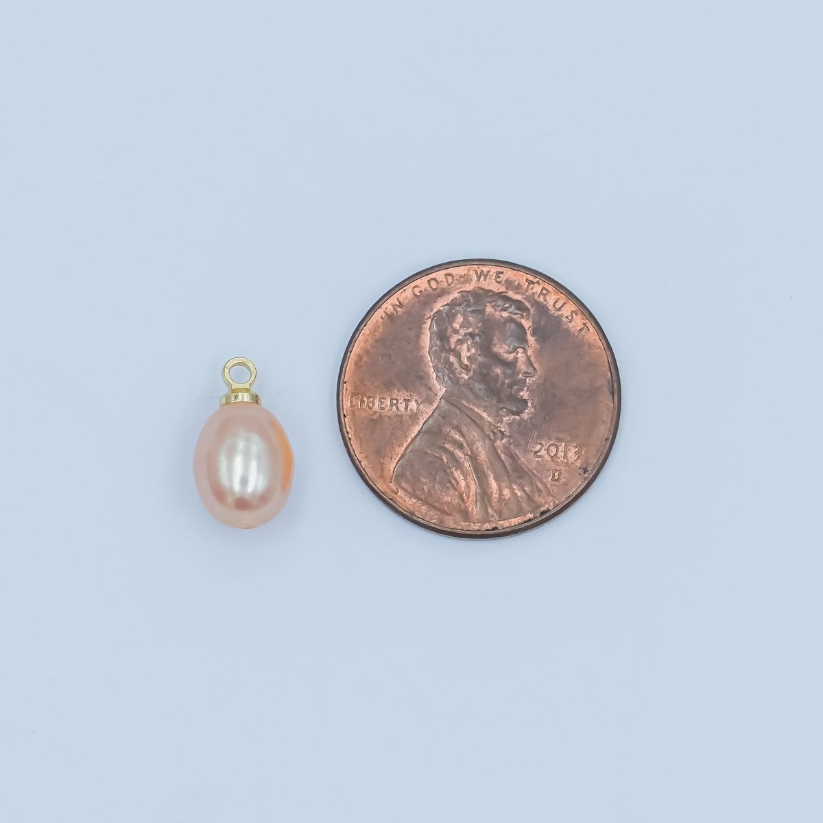 24K Gold Filled 12mm Pink Shell Pearl Oval Charm | P1652 - DLUXCA