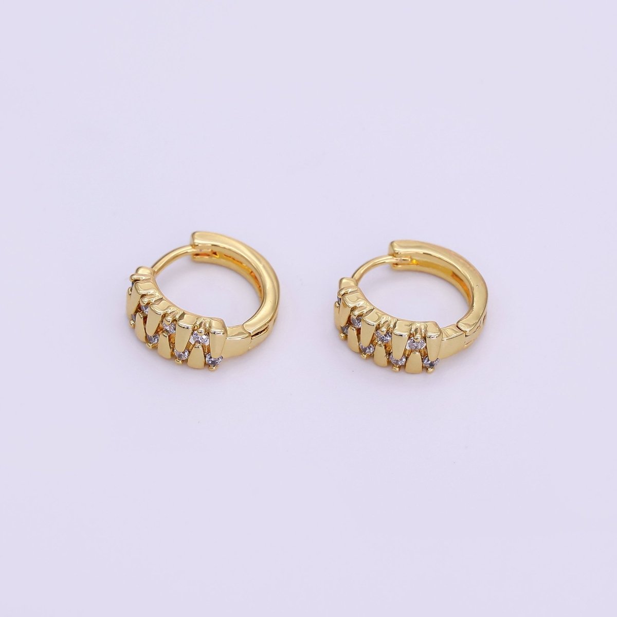24K Gold Filled 13.5mm CZ Lined Quilted Cartilage Huggie Earrings | T518 - DLUXCA