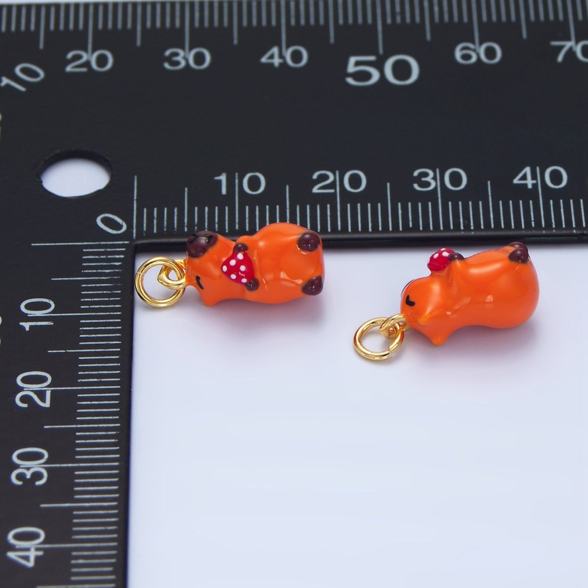 24K Gold Filled 15mm Glass Capybara with Mushroom Charm | X583 - DLUXCA