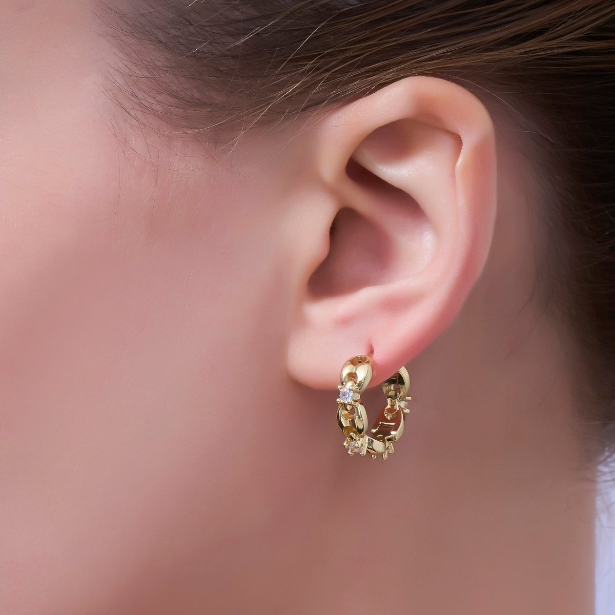 24K Gold Filled 18mm CZ Anchor Mariner Huggie Earrings | AI431 - DLUXCA