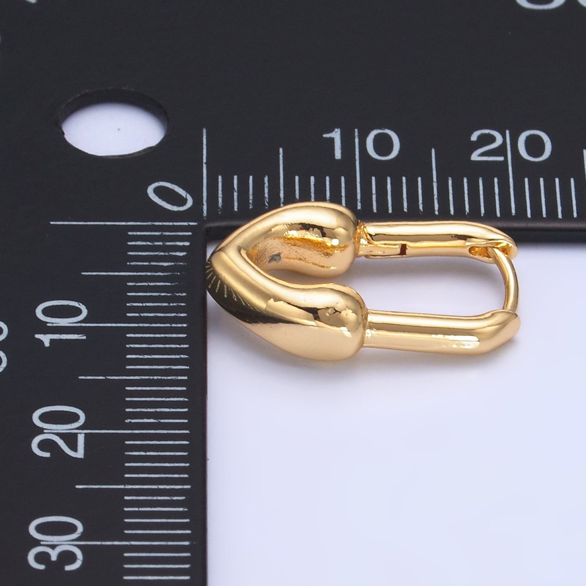 24K Gold Filled 20mm Heart Padlock Oblong Hoop Earrings | AB685 - DLUXCA