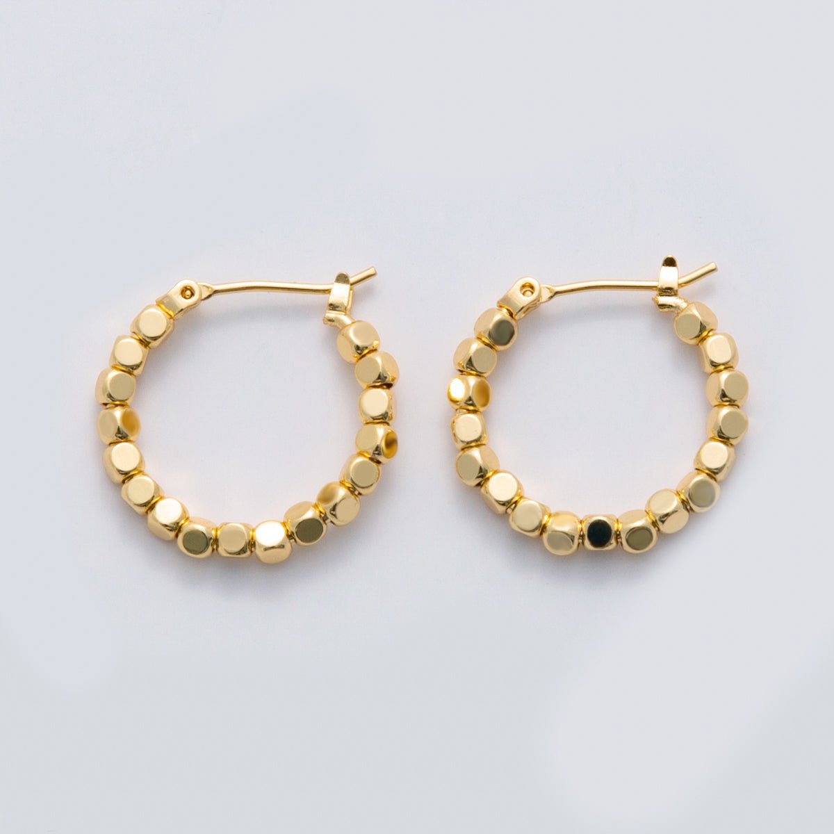 24K Gold Filled 22.5mm Cube Bead Latch Hoop Earrings | Q011 - DLUXCA