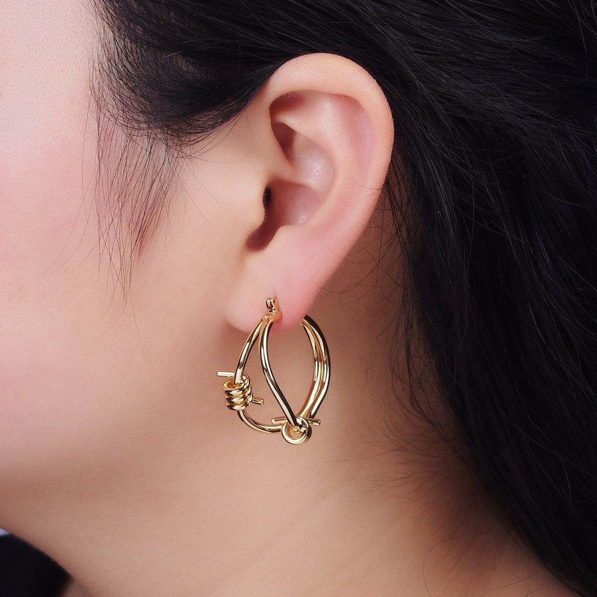 24K Gold Filled 30mm Double Spiral Abstract Band French Lock Latch Hoop Earrings in Gold & Silver | AE090 AE091