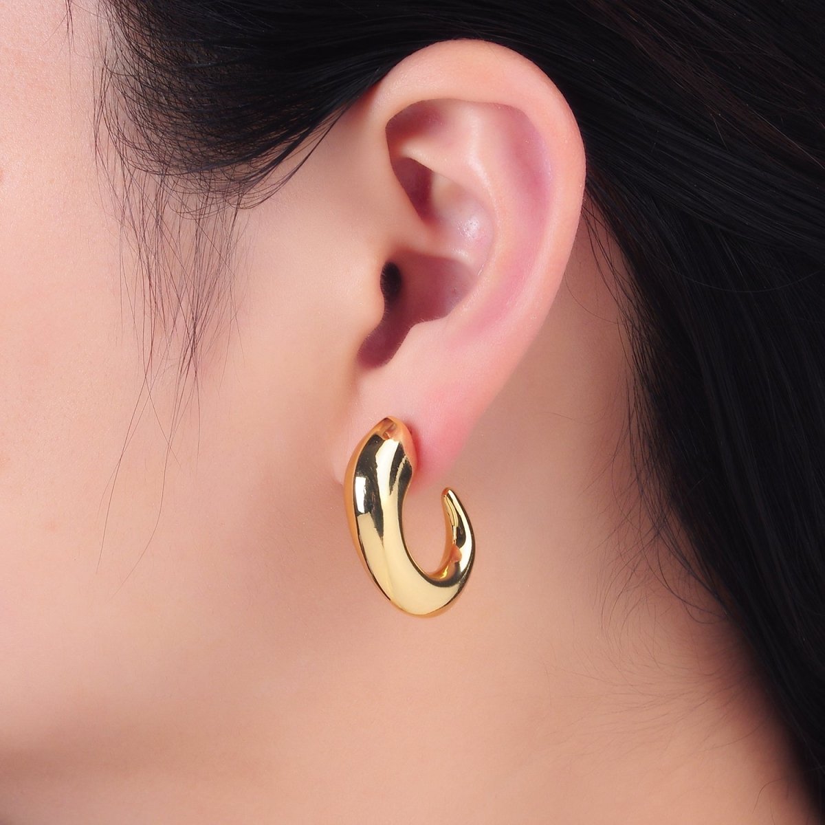 24K Gold Filled 30mm Minimalist J-Shaped Hoop Earrings in Gold & Silver | AB800 AB860