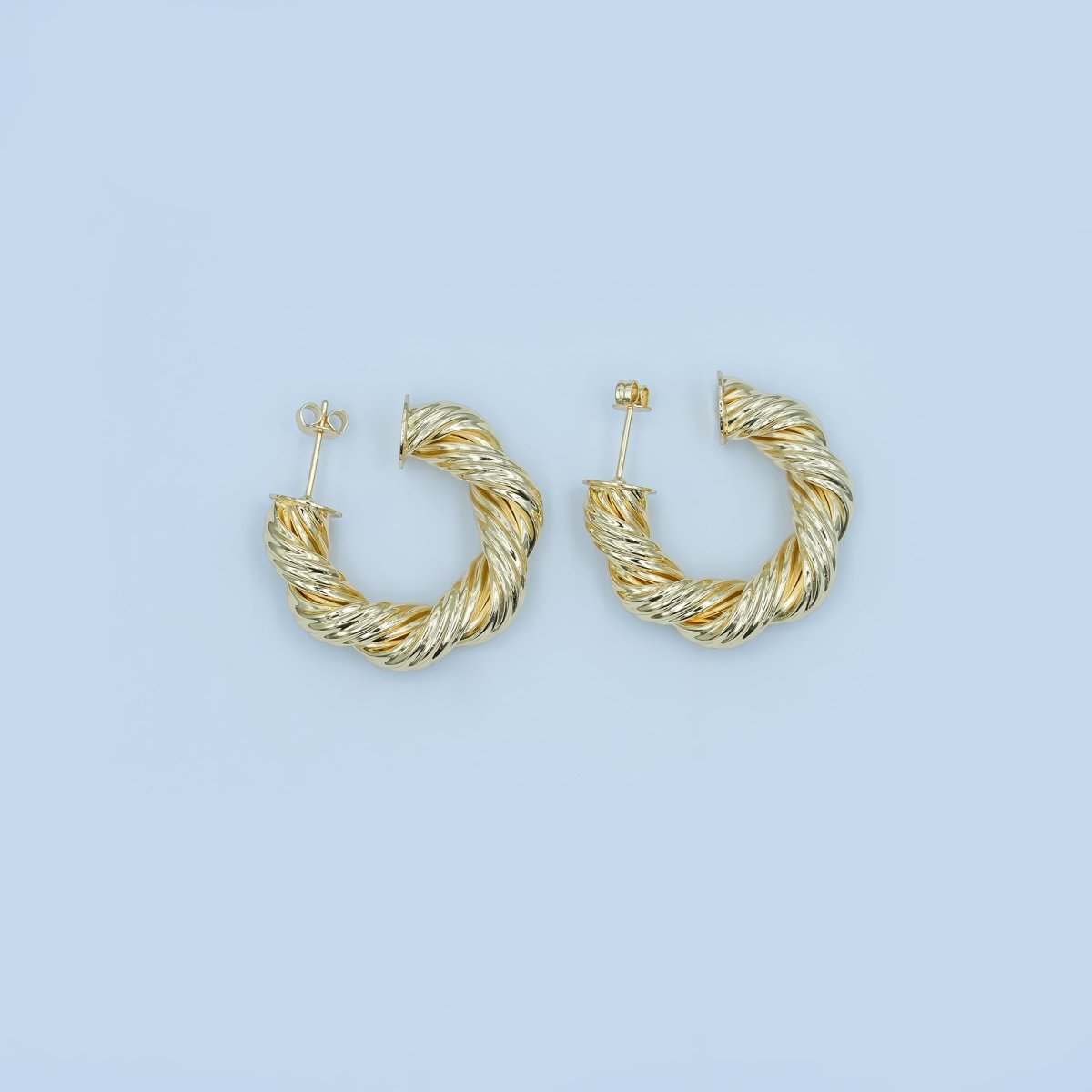 24K Gold Filled 30mm Twisted C - Shaped Hoop Earrings - DLUXCA