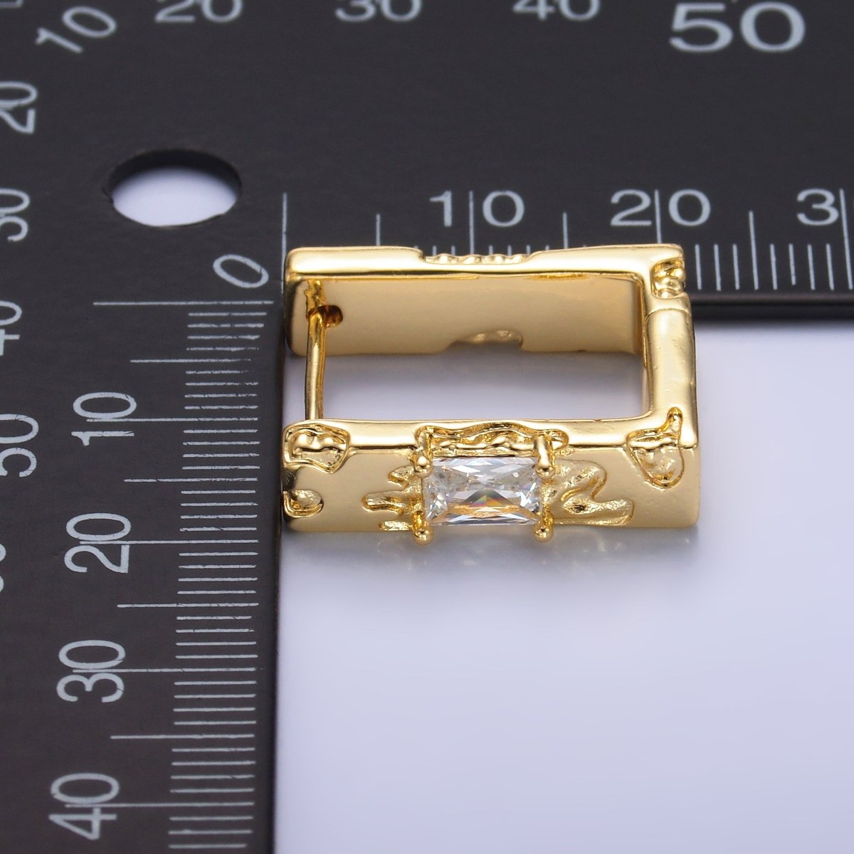 24K Gold Filled Baguette Molten Square Huggie Hoop Earrings | V526 - DLUXCA