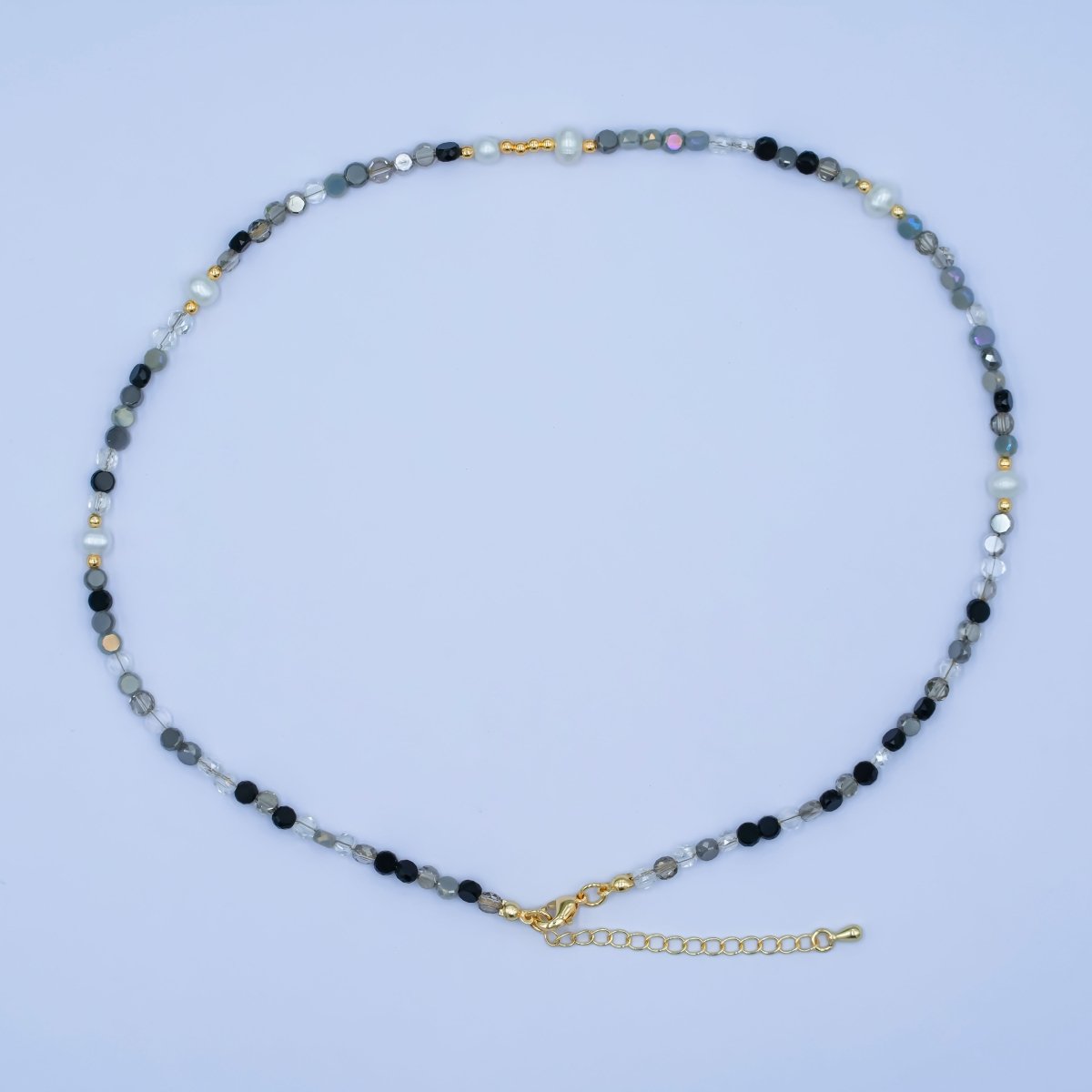 24K Gold Filled Black - and - White Flat Gemstone 17.5 Inch Necklace | WA - 2971 - DLUXCA