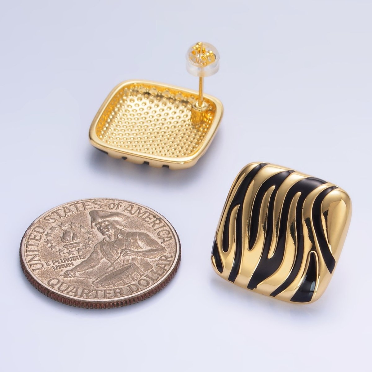 24K Gold Filled Black Enamel Rhombus Stud Earrings | AB924 - DLUXCA