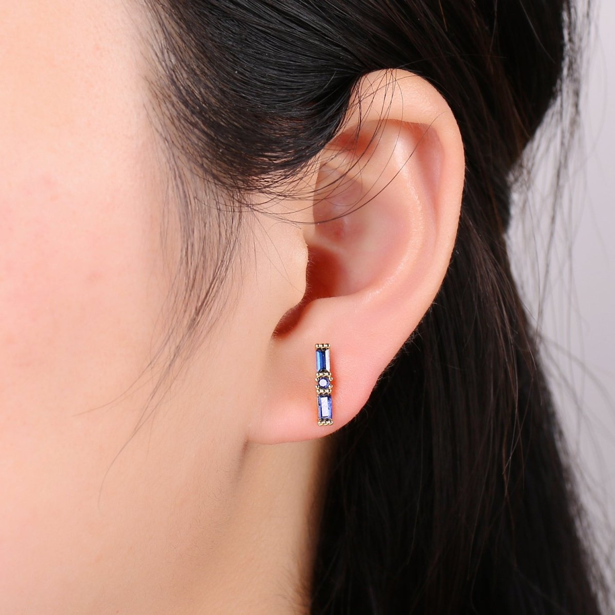 24K Gold Filled Blue / Fuchsia Baguette CZ Stud Earrings | Q-498 Q-499