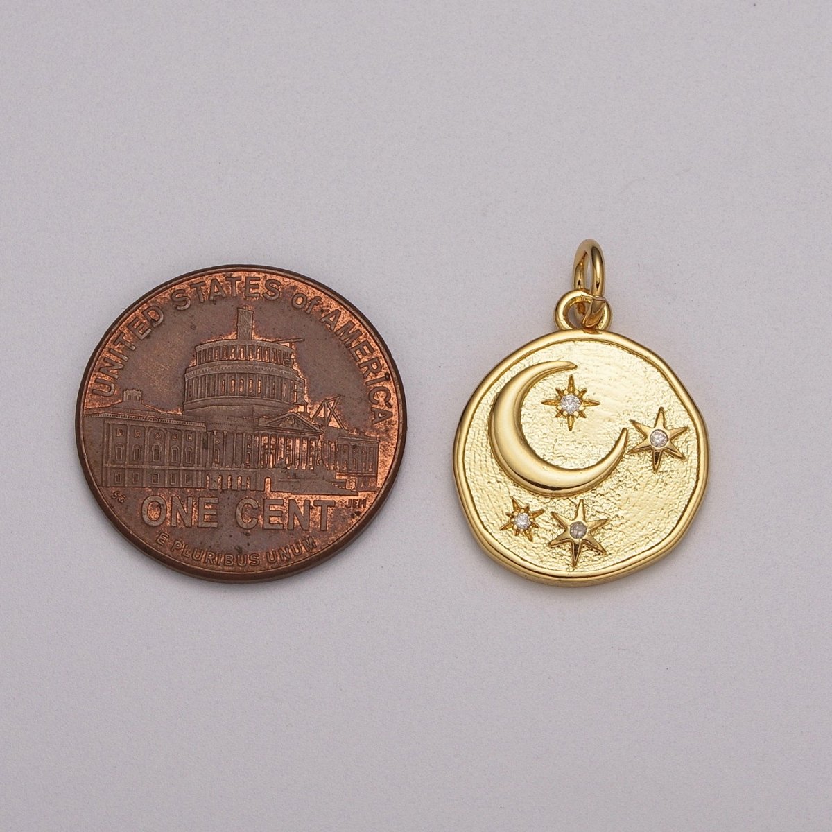 OS 24K Gold Filled Celestial Charm Round Disc Coin Charm Crescent Moon Star Charm for Minimalist Jewelry Design M-890 M-891
