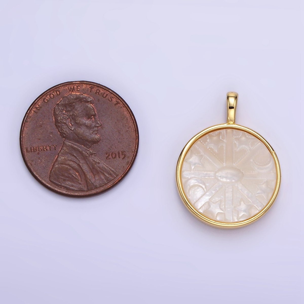 24K Gold Filled Celestial Star Crescent Moon Shell Pearl Bezel Pendant | AA1355 - DLUXCA