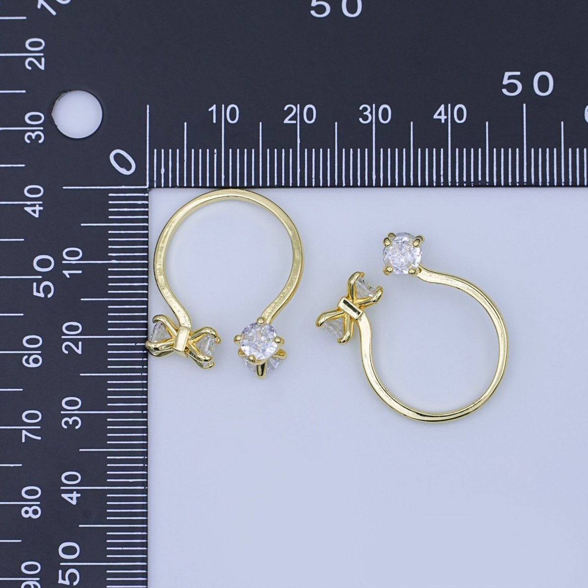 24K Gold Filled Clear CZ Claw Wrap Ring | O1435 - DLUXCA