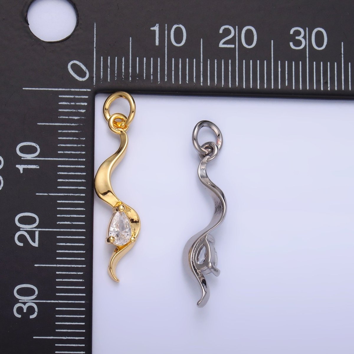 24K Gold Filled Clear CZ Geometric Curve Charm in Gold & Silver | W813