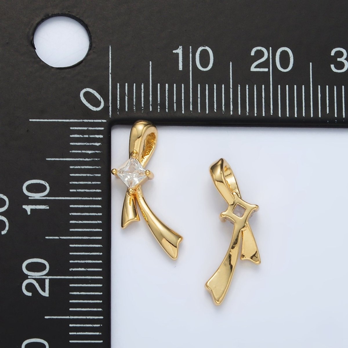 24K Gold Filled Clear CZ Ribbon Charm | AA - 1511 - DLUXCA