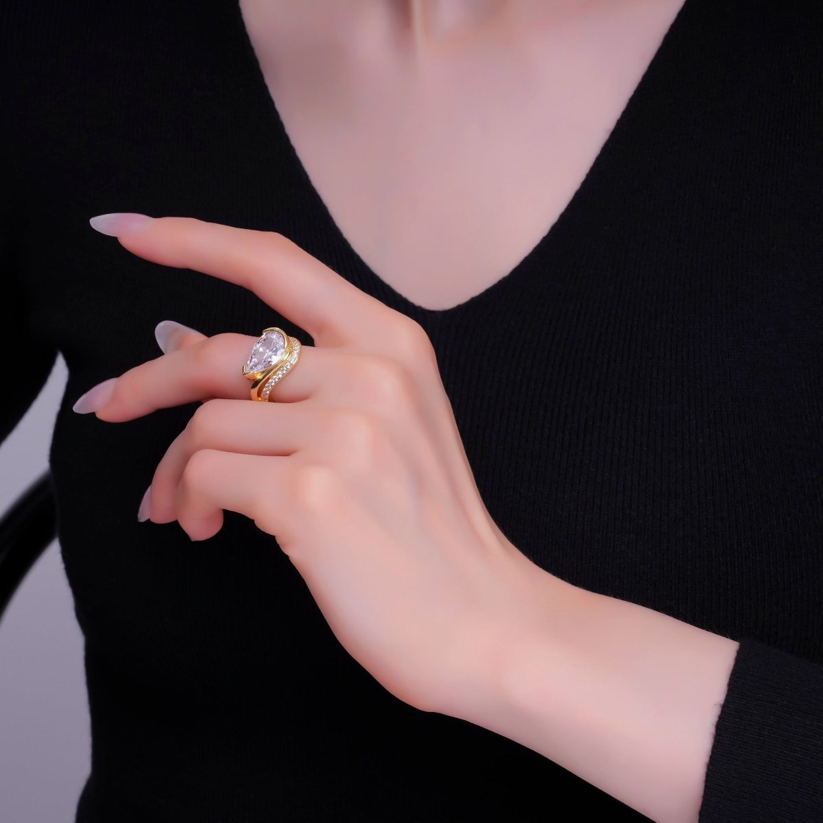 24K Gold Filled Clear CZ Teardrop Micro Paved Curved Ring | O625 - DLUXCA