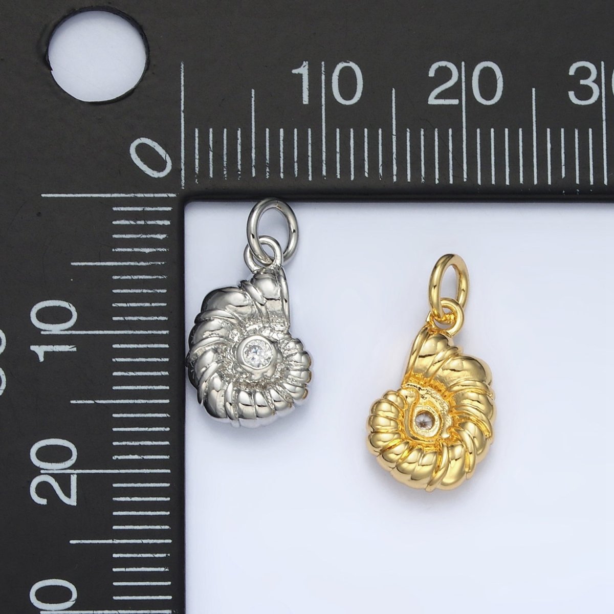 24K Gold Filled CZ Clam Sea Shell Charm in Gold & Silver | AG865