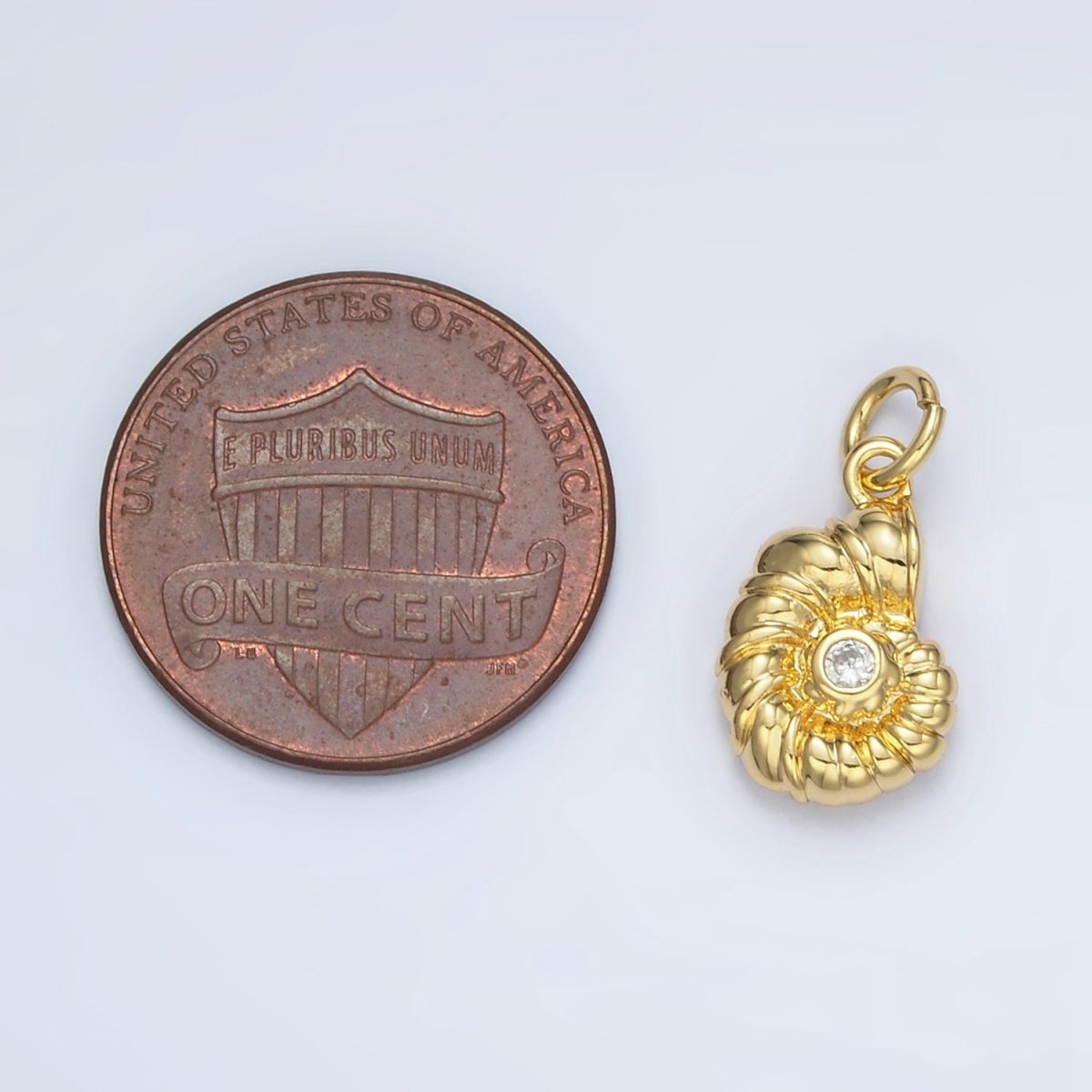 24K Gold Filled CZ Clam Sea Shell Charm in Gold & Silver | AG865