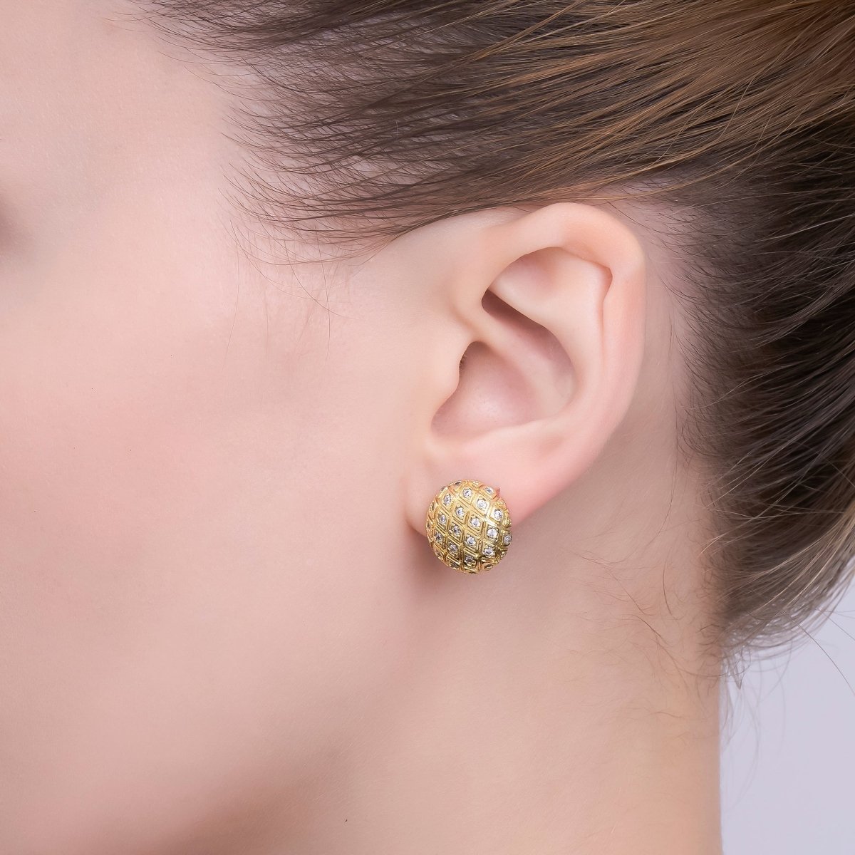 24K Gold Filled CZ Geometric Quilted Dome Round Stud Earrings | T444 - DLUXCA